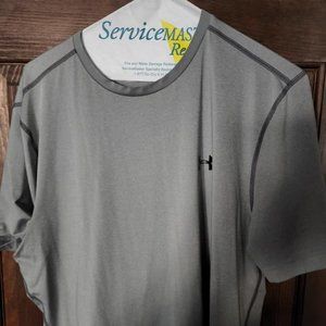 Men's XL Fitted UA Shirts